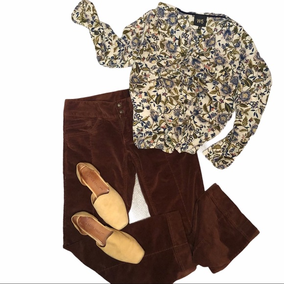 W5 floral/ruffle collar blouse size M - Picture 2 of 7